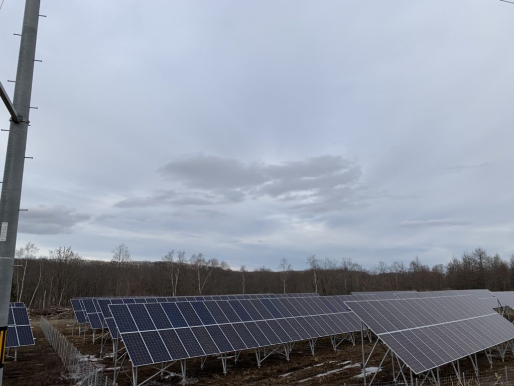 11/25 太陽光発電低圧工事画像